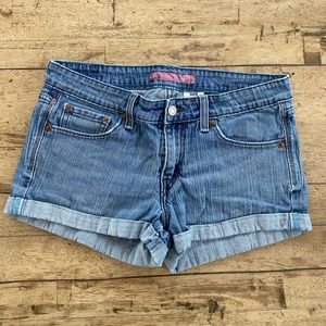 Levi’s Too Superlow 524 Juniors Denim Shorts Size 9.